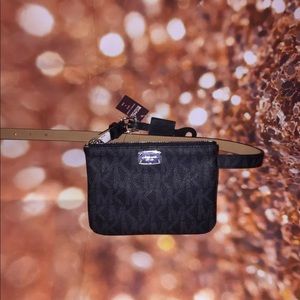 NWT MICHAEL KORS WRISTLET BELT